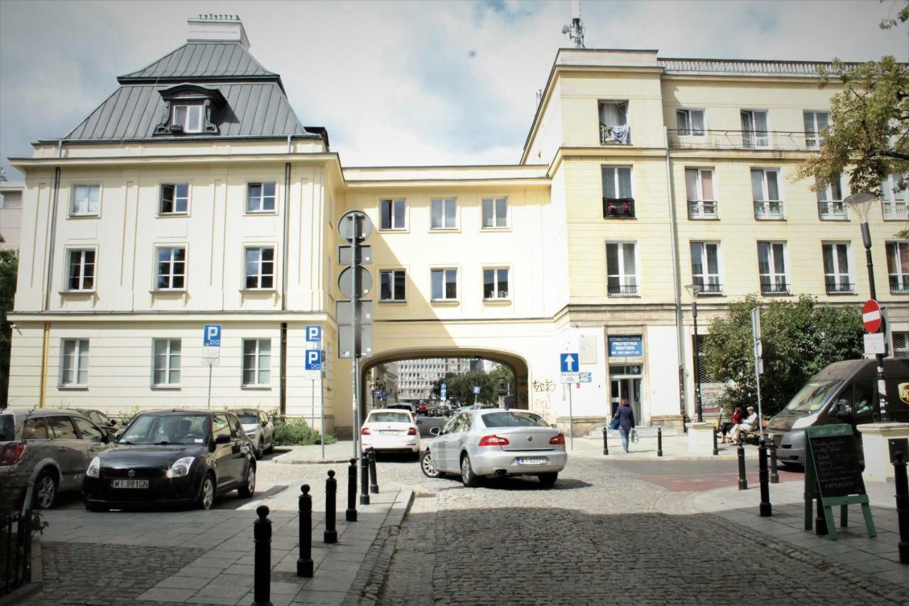 Stylish Studio In The Heart Of The City. Warschau Buitenkant foto